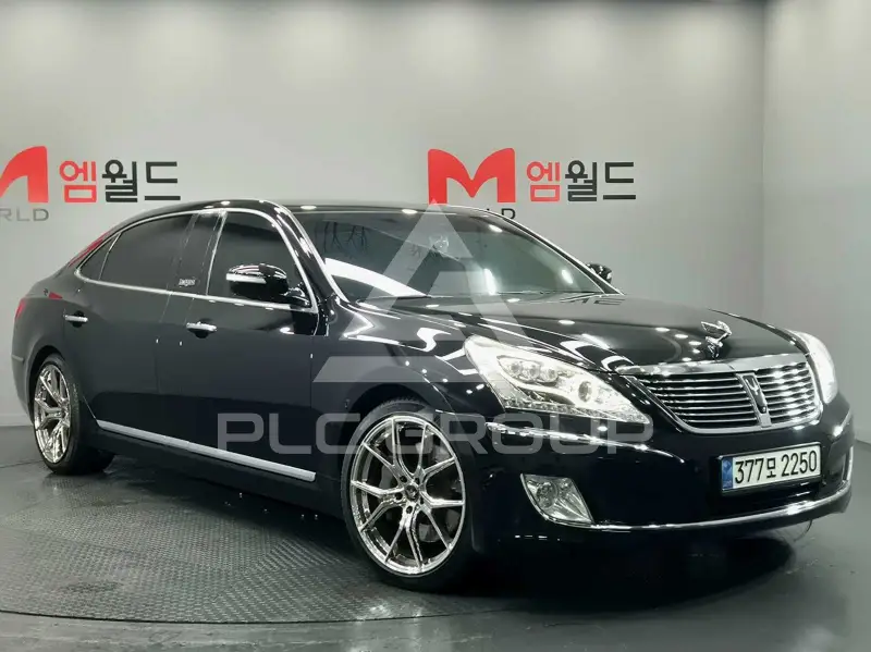 2012 Hyundai Equus