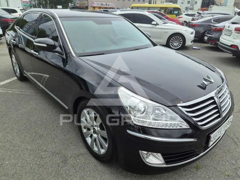 2012 Hyundai Equus