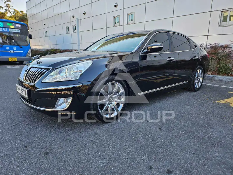 2012 Hyundai Equus