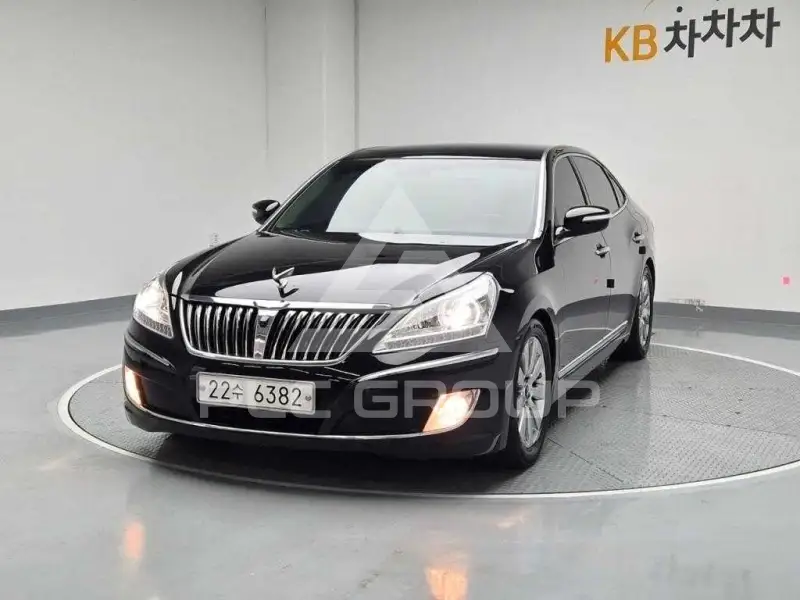 2012 Hyundai Equus