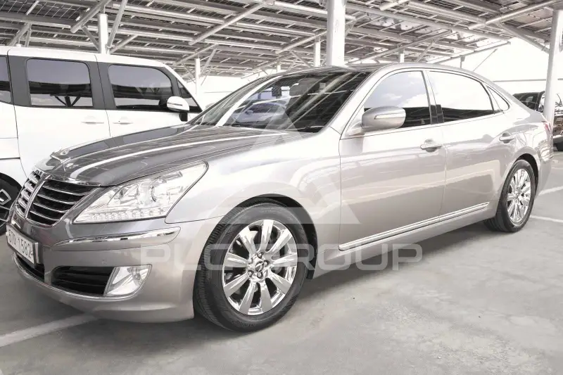 2012 Hyundai Equus