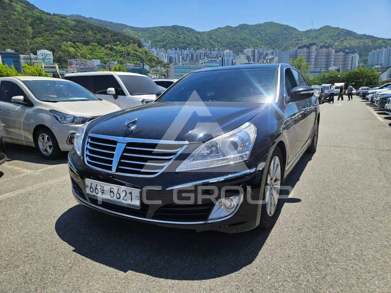 2012 Hyundai Equus