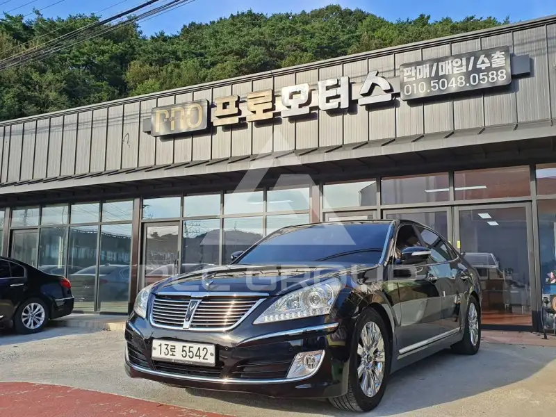 2012 Hyundai Equus