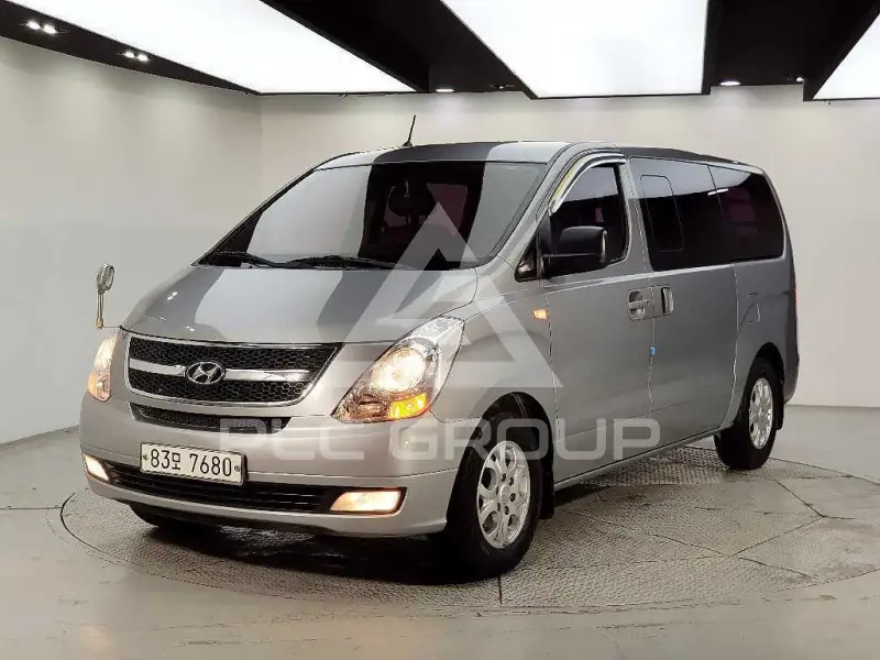 2012 Hyundai Starex