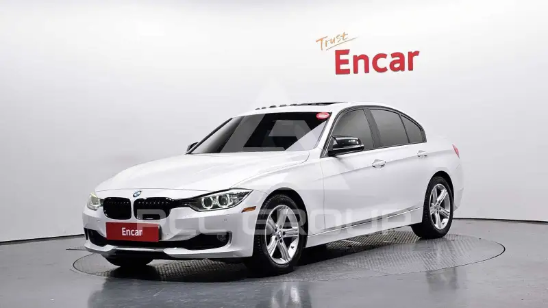 2013 BMW 320