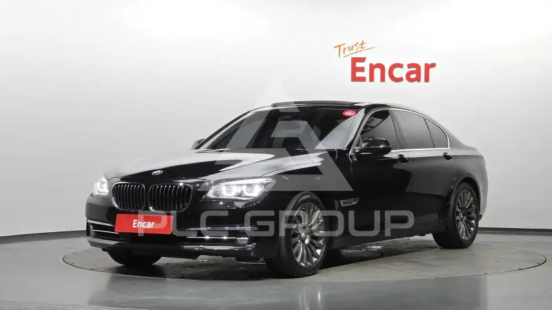 2013 BMW 740