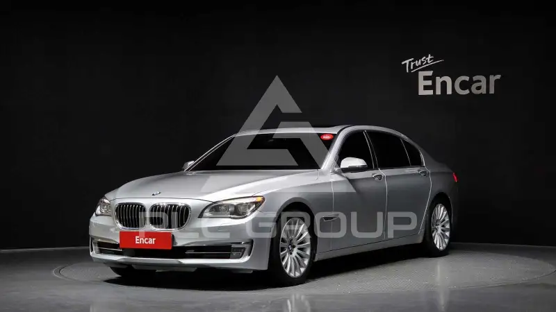 2013 BMW 730