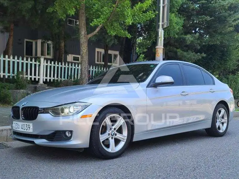 2013 BMW 320