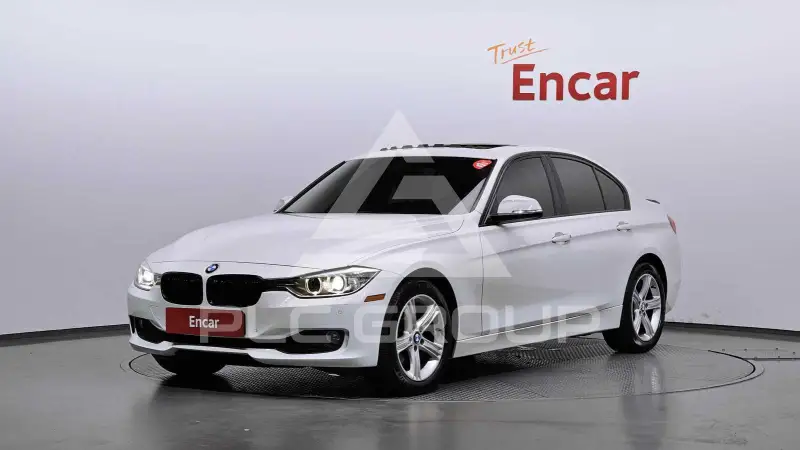 2013 BMW 320