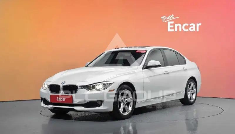 2013 BMW 320