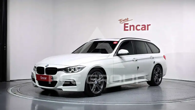 2013 BMW 320