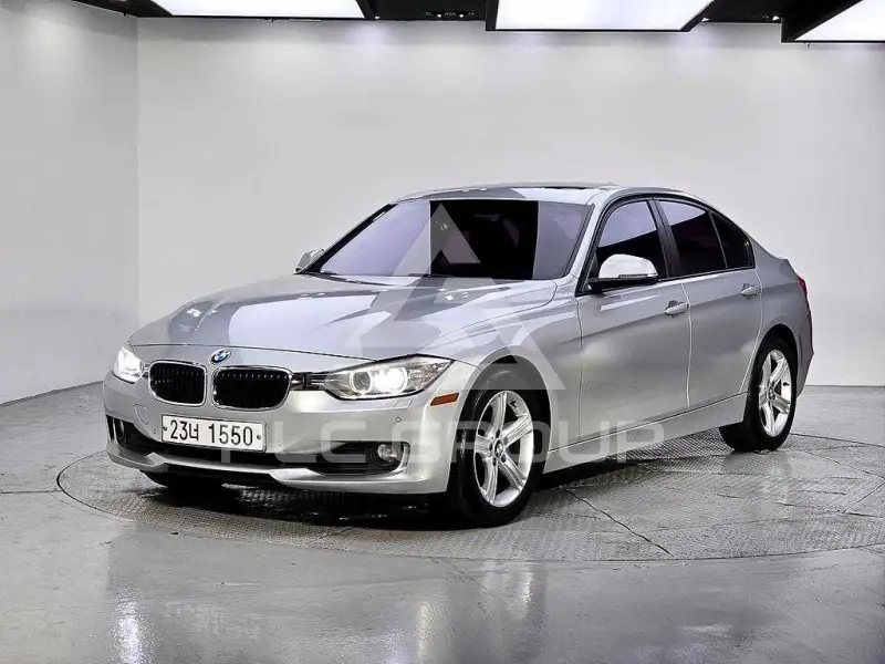 2013 BMW 320