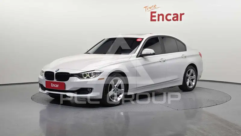 2013 BMW 320