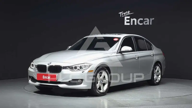 2013 BMW 320