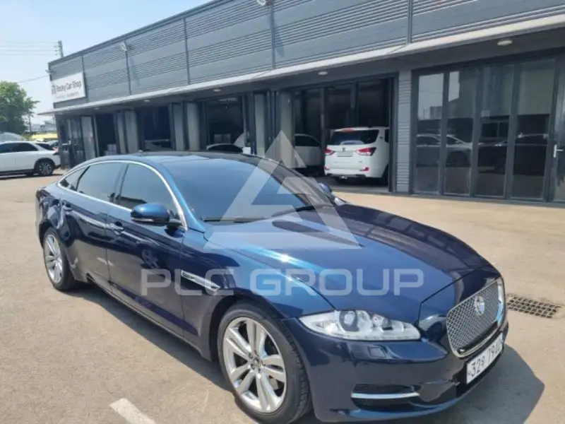 2013 Jaguar XJ