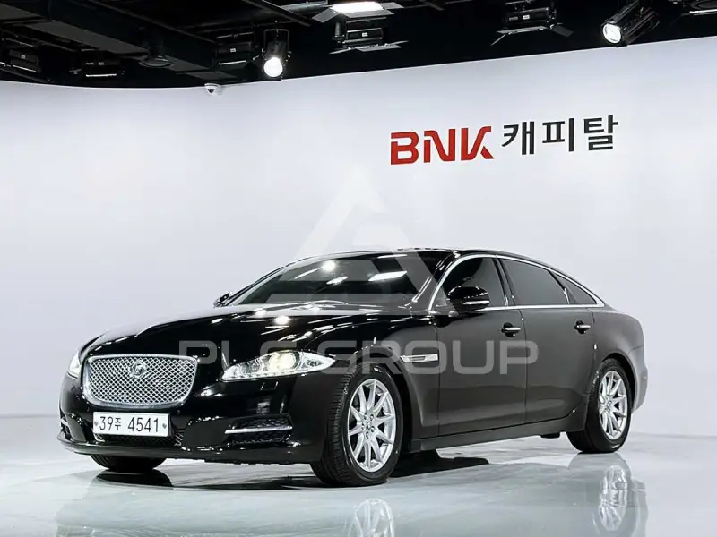 2013 Jaguar XJ