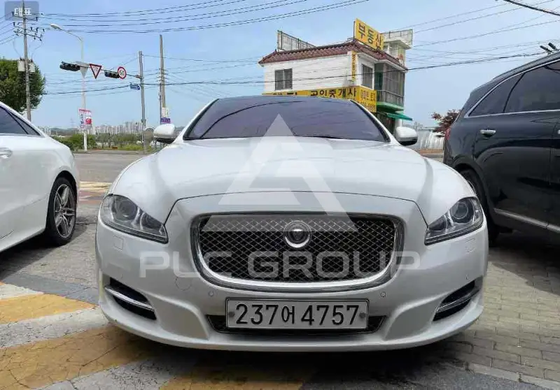 2013 Jaguar XJ