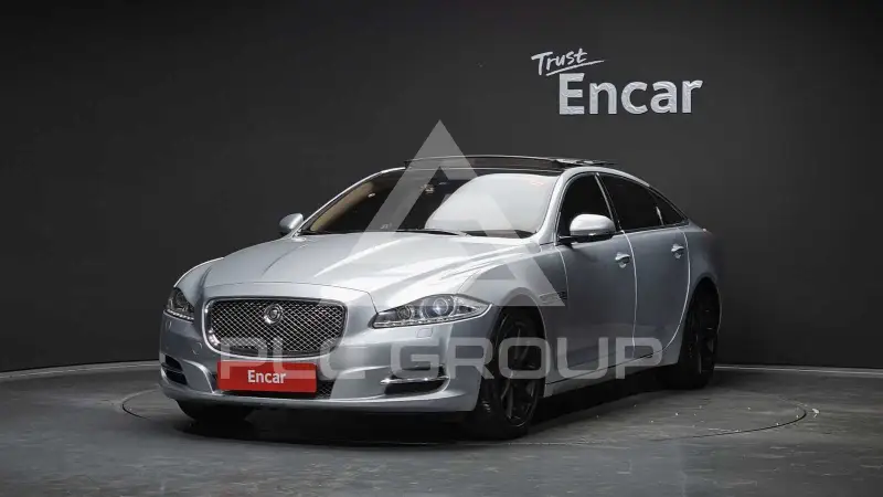 2013 Jaguar XJ