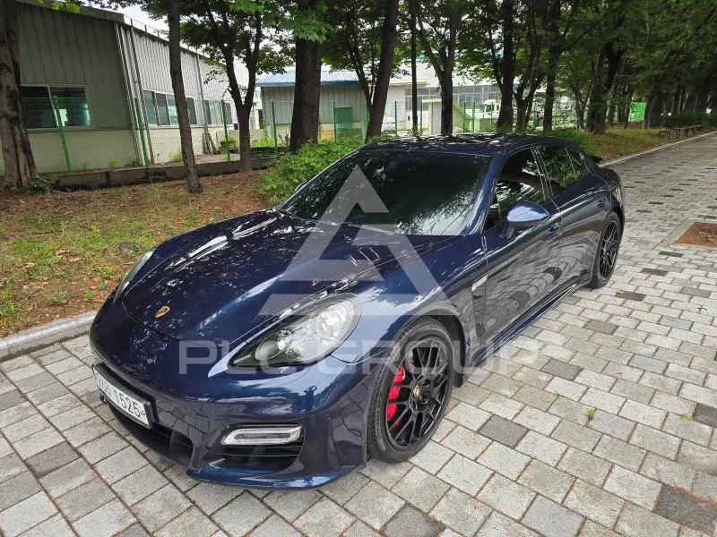 2013 Porsche Panamera