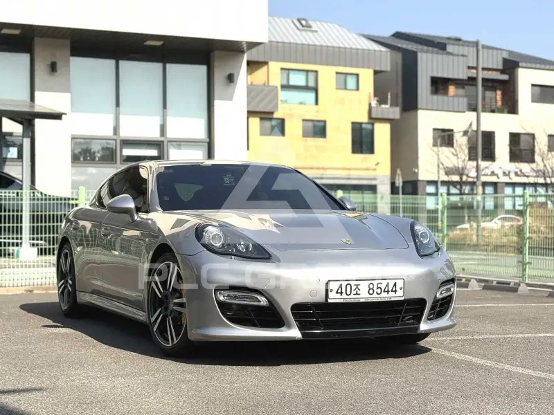 2013 Porsche Panamera