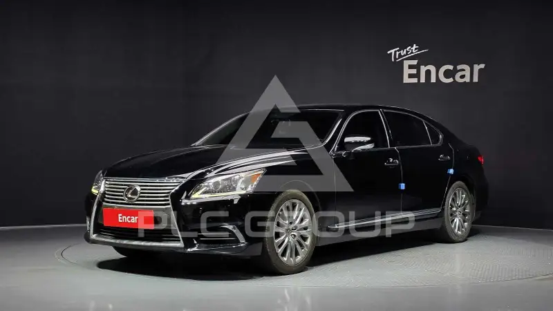 2013 Lexus LS