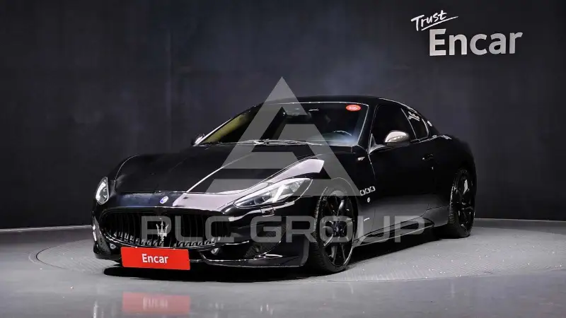 2013 Maserati GRANTURISMO