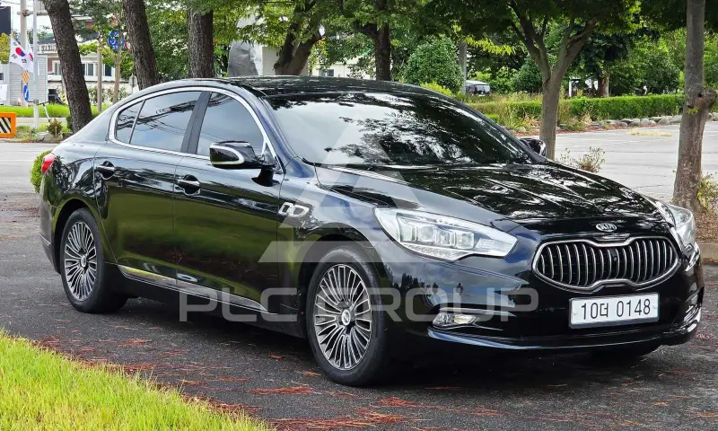 2013 KIA K9