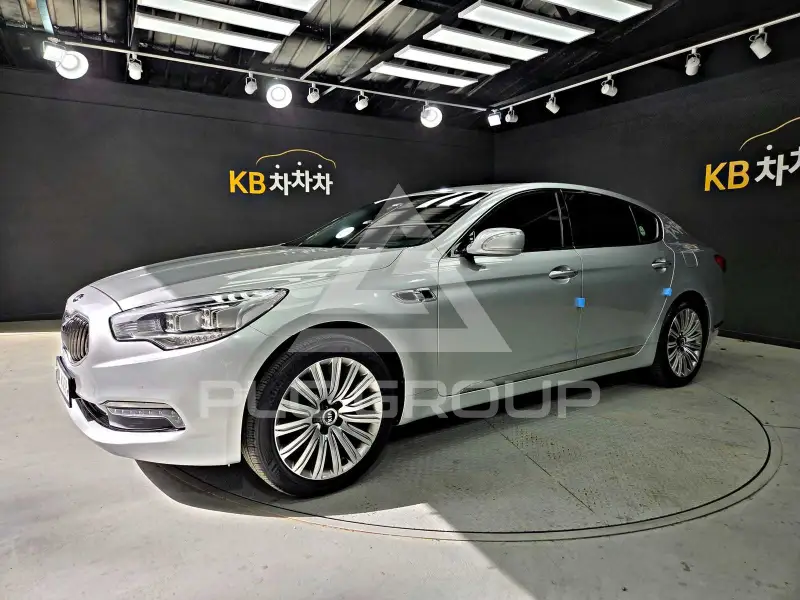 2013 KIA K9