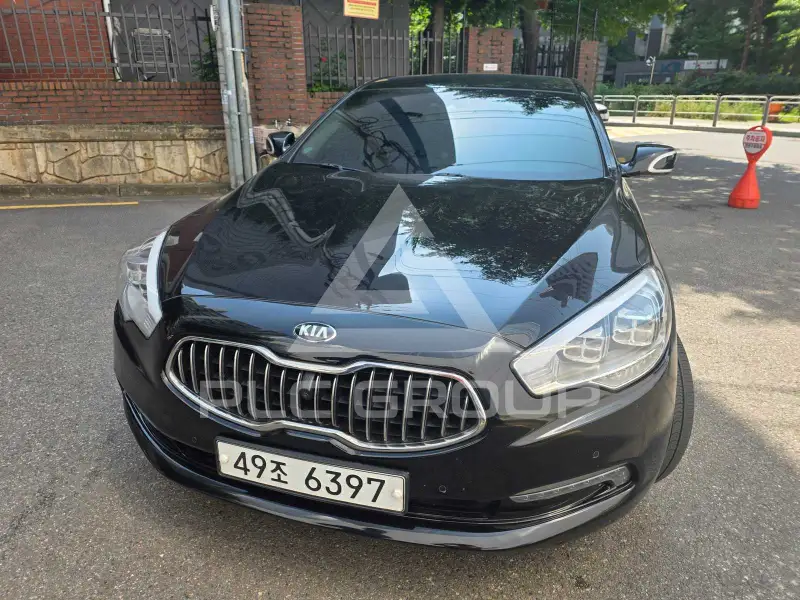 2013 KIA K9