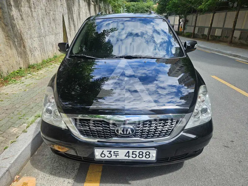 2013 KIA Carnival