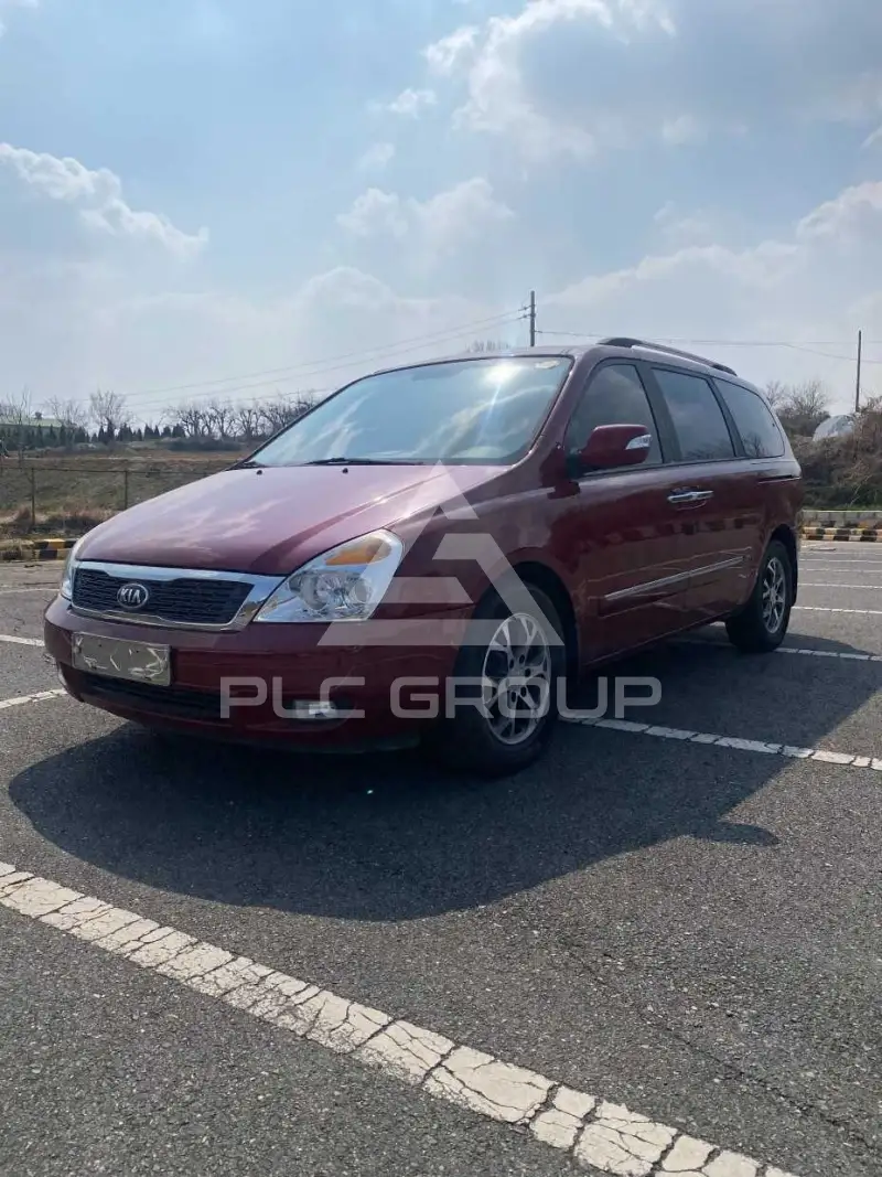 2013 KIA Carnival