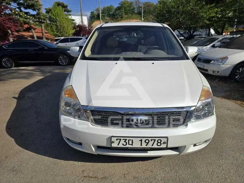 2013 KIA Carnival