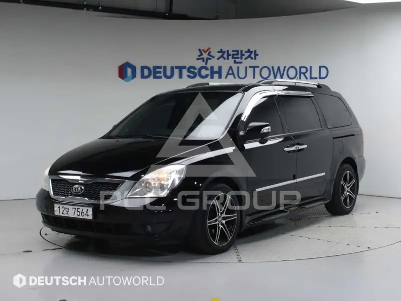 2013 KIA Carnival