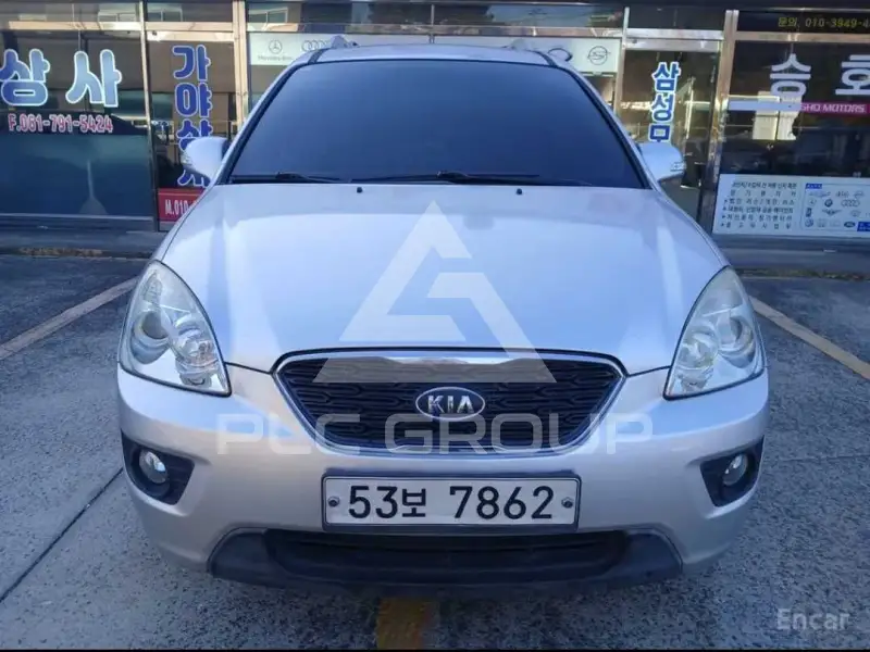 2013 KIA Carens