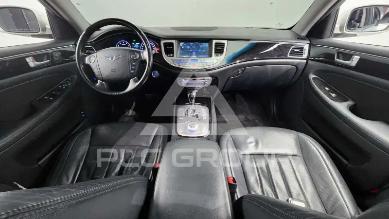 2013 Hyundai Genesis