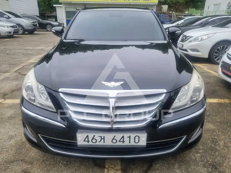 2013 Hyundai Genesis