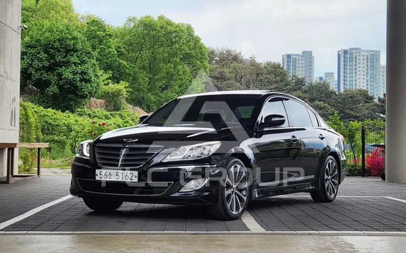 2013 Hyundai Genesis