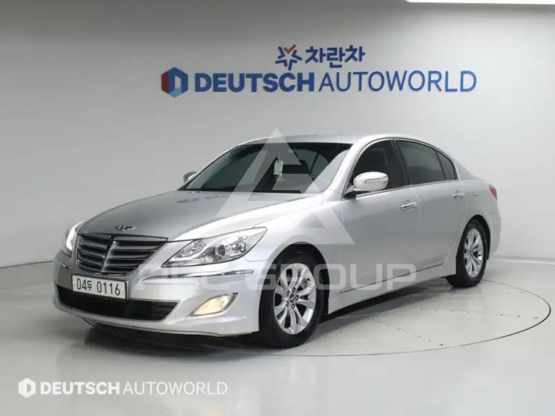 2013 Hyundai Genesis