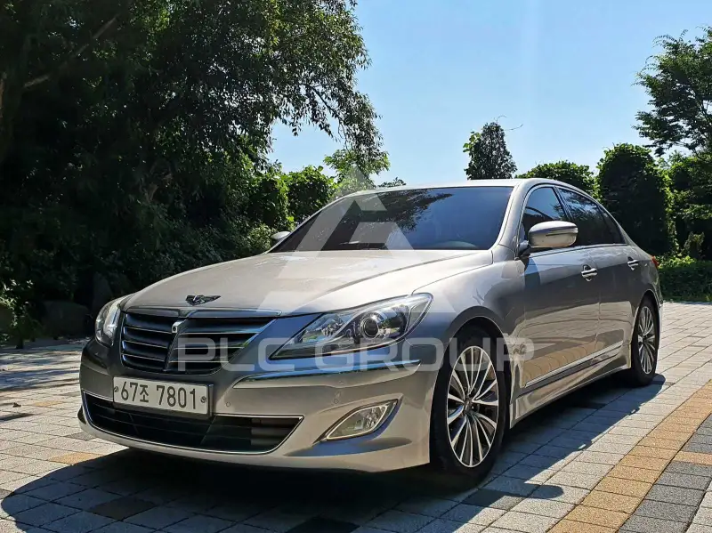 2013 Hyundai Genesis