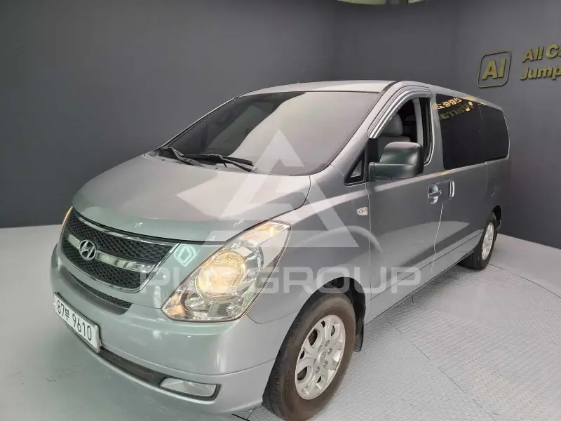 2013 Hyundai Starex