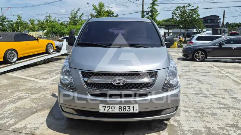 2013 Hyundai Starex