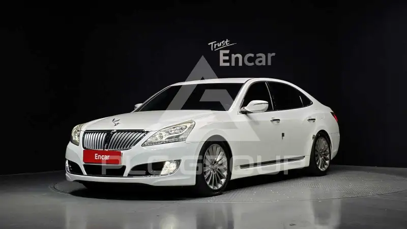 2013 Hyundai Equus