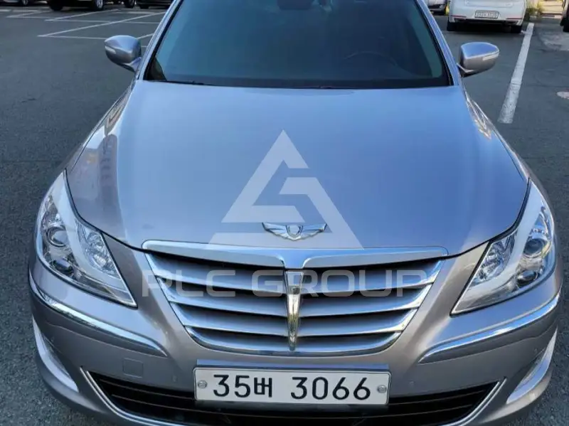 2013 Hyundai Genesis