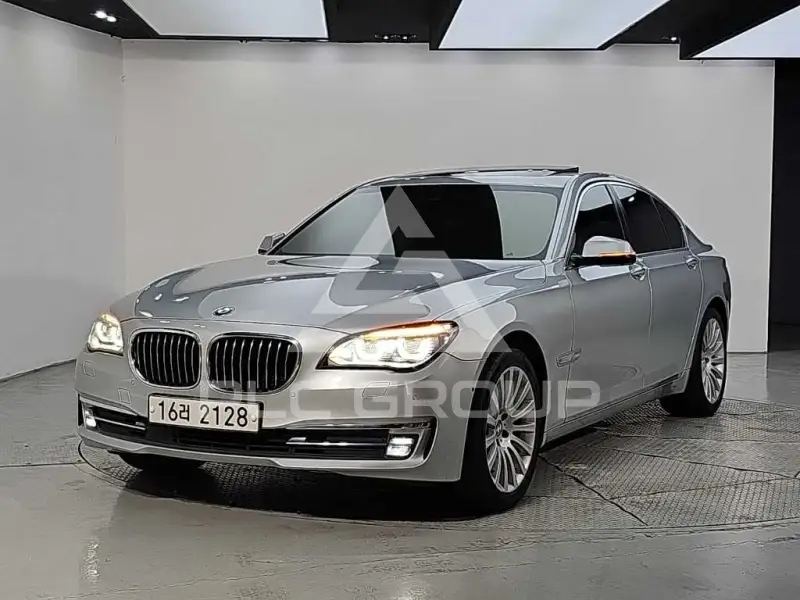 2014 BMW 730