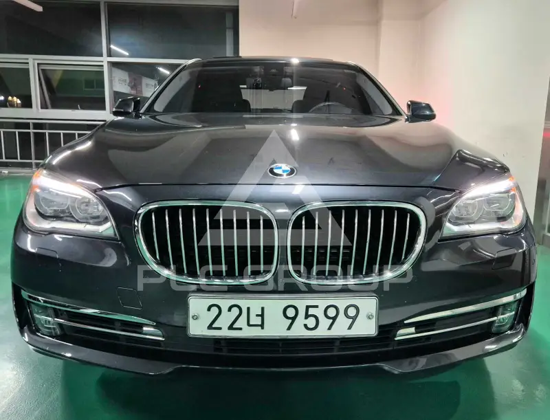 2014 BMW 750