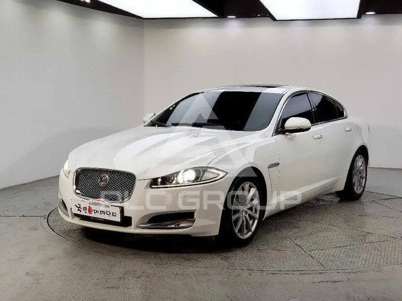 2014 Jaguar XF