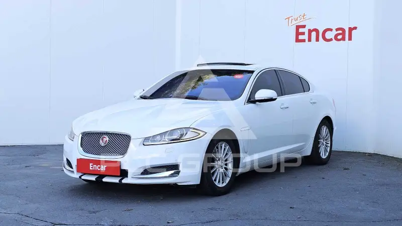 2014 Jaguar XF