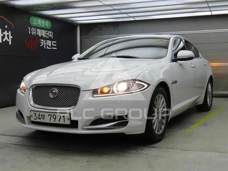 2014 Jaguar XF