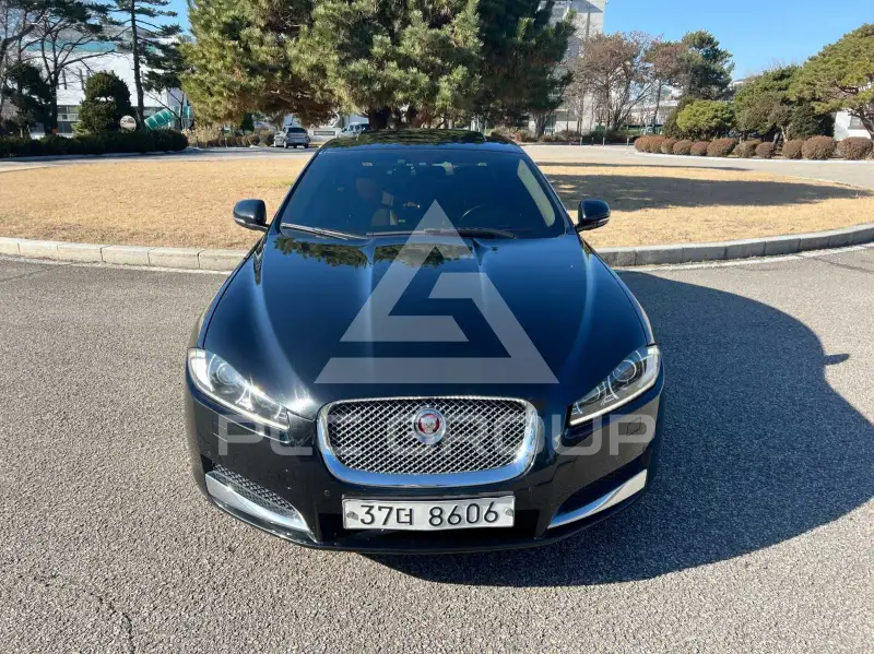 2014 Jaguar XF