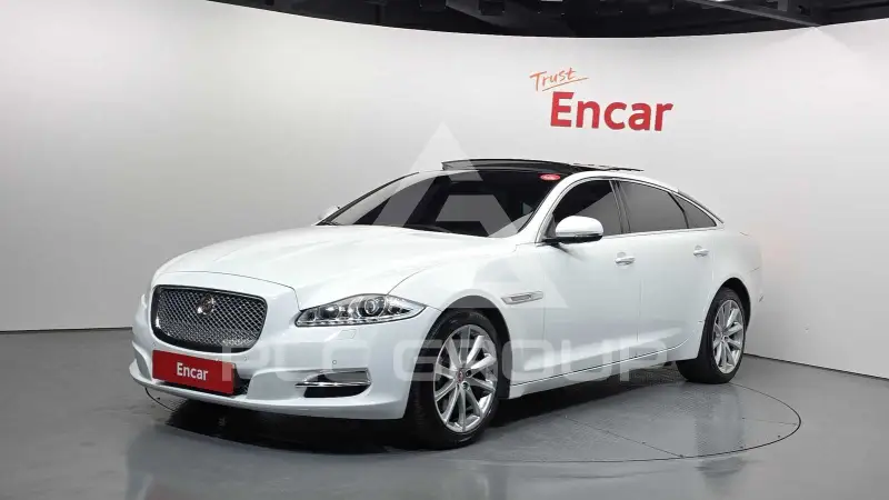 2014 Jaguar XJ